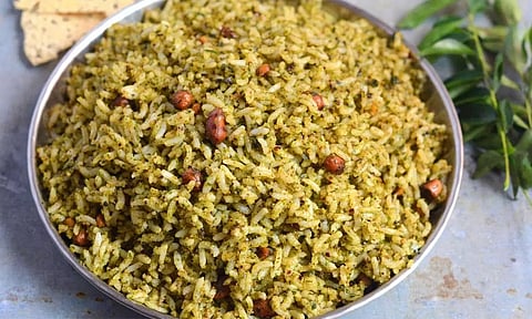15 நிமிடத்தில் செய்யலாம் கறிவேப்பிலை  மிளகு சாதம்