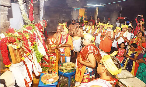 வேலூர் கோட்டை ஜலகண்டேஸ்வரர் கோவிலில் பாலாலயம்