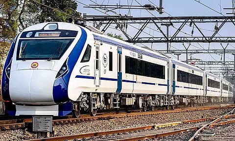 தமிழ்நாட்டில் 2வதாக சென்னை-நெல்லைக்கு 'வந்தே பாரத்' ரெயில்- விரைவில் இயக்க திட்டம்