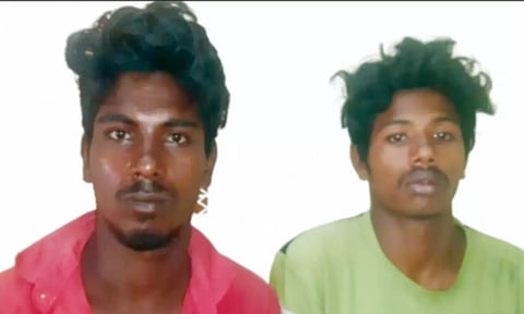 சாமிதோப்பில் மோட்டார் சைக்கிள் திருடி கைதான 2 பேர் ஜெயிலில் அடைப்பு