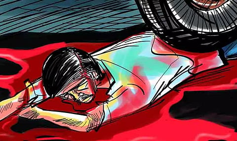 கிருஷ்ணகிரி மாவட்டத்தில் தனியார் ஊழியர் உள்பட 2 பேர் பலி