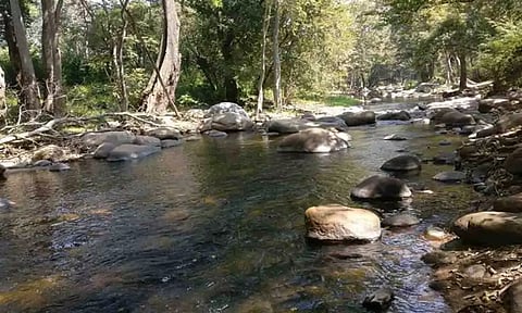 சின்னாறு.