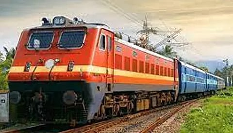 ஒடிசாவில் இருந்து ஈரோட்டுக்கு வாராந்திர ரெயில் ஈரோடு - மும்பை சிறப்பு ரெயில் ஆகஸ்டு மாதம் வரை நீட்டிப்பு