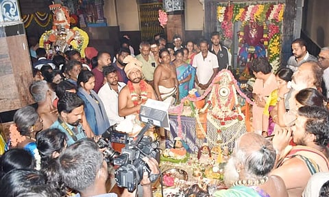 ஓசூர் கோட்டை மாரியம்மன் கோவிலில் வருடாபிஷேக விழா