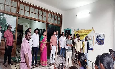 கலந்தாய்வு கூட்டம்&nbsp; நடைபெற்ற போது எடுத்தபடம்.&nbsp;