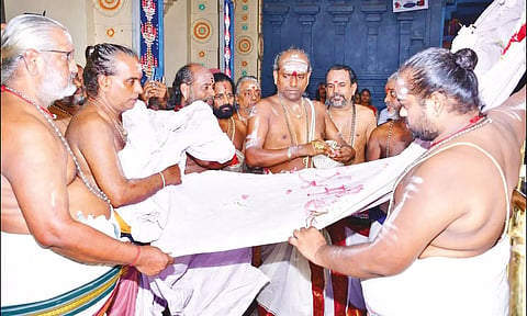 கொடியேற்றம் நடந்தபோது எடுத்தபடம்.