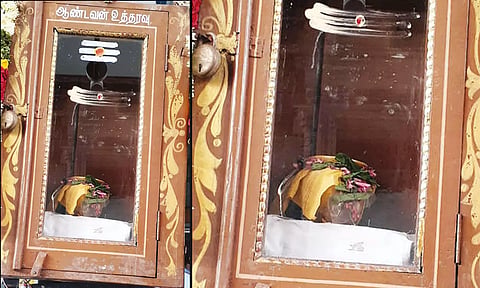 சிவன்மலை சுப்பிரமணியசாமி கோவில் ஆண்டவன் உத்தரவு பெட்டியில் தீர்த்த கலசம் வைத்து பூஜை