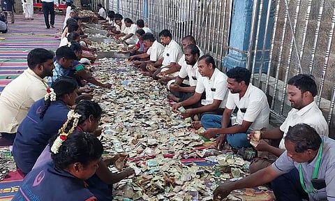 திருத்தணி முருகன் கோவிலில் ரூ.1.20 கோடி உண்டியல் வசூல்