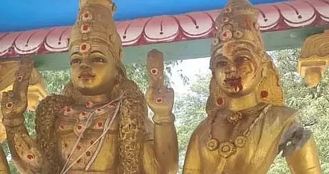 சாமி சிலையை சேதப்படுத்தியவர் கைது