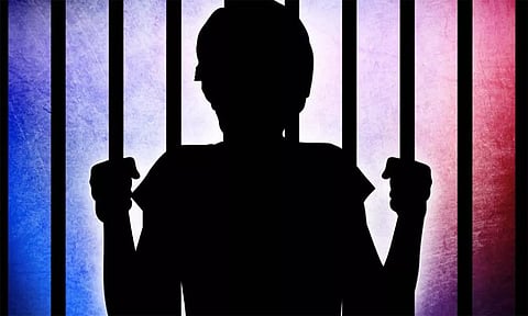 பைக் திருடிய 3 பேர் கைது