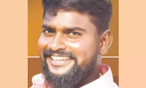 சுங்குவார்சத்திரத்தில் வெடிகுண்டுவீசி தி.மு.க.பிரமுகர் கொலை- பா.ம.க.பிரமுகர் உள்பட 14 பேர் கைது