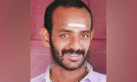 திருமங்கலம் அருகே முன்விரோதத்தில் மாட்டுப்பண்ணையில் வாலிபர் அடித்துக்கொலை