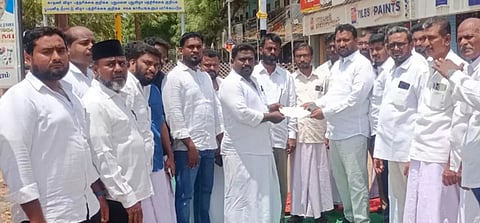 த.மு.மு.க. மாநில துணை பொது செயலாளர்  சலி முல்லாஹ் கான் தலைமையில் நலத்திட்ட உதவிகள் வழங்கப்பட்டது.