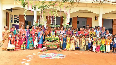பணகுடி புள்ளிமான் மெட்ரிக் பள்ளியில் கிருஷ்ண ஜெயந்தி கொண்டாட்டம்