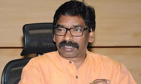 ED சம்மனை பார்த்துக் கொள்ளலாம்...! ஜனாதிபதி விருந்தில் கலந்த கொள்ள டெல்லி பறக்கிறார் ஹேமந்த் சோரன்