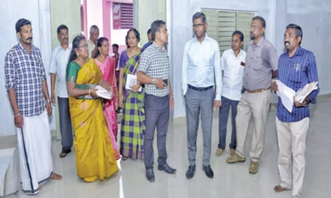 திருவட்டார்-மேல்புறம் யூனியன்களில் வளர்ச்சி திட்ட பணிகளை ஆய்வு செய்த கலெக்டர்