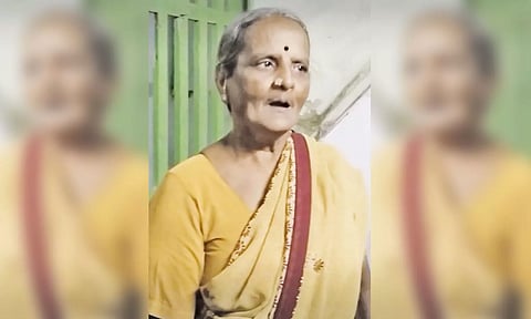 நகையை பறிகொடுத்த காந்திமதி.