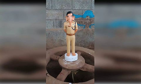ஜெயிலர் ரஜினி தோற்றத்தில் விநாயகர் சிலை.