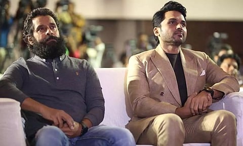 கார்த்தியுடன் மோதும் விக்ரம்.. எதற்கு தெரியுமா?