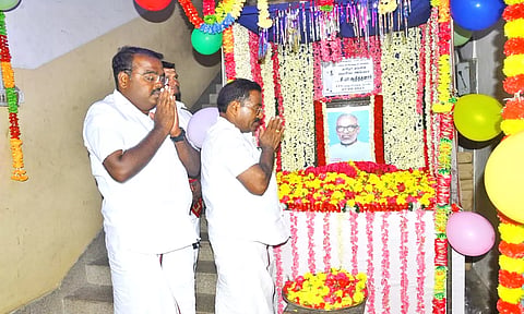 119-வது பிறந்தநாள் விழா - நாகர்கோவிலில் சி.பா. ஆதித்தனார் படத்துக்கு அரசியல் கட்சியினர் மாலை அணிவித்து மரியாதை