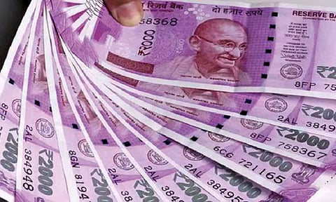 கையில் 2 ஆயிரம் ரூபாய் நோட்டுகளை வைத்திருப்பவர்களே உஷார்....