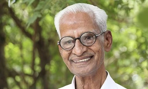 பிரபல கார்ட்டூனிஸ்ட் சுகுமார் காலமானார்: பினராயி விஜயன் இரங்கல்