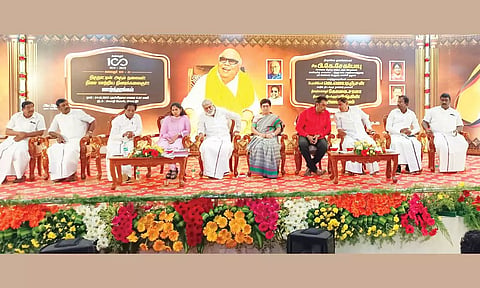 கொரட்டூர் வடக்கு பகுதி தி.மு.க.சார்பில் கருணாநிதி நூற்றாண்டு விழா- அமைச்சர் சேகர்பாபு பங்கேற்பு