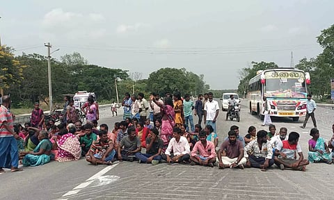 அரூரில் மர்ம காய்ச்சலுக்கு மாணவர் பலி-  மறியலில் ஈடுபட்ட உறவினர்கள் மீதும் வழக்கு பதிவு