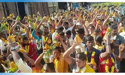 மருதுபாண்டியர்கள் 222-வது குருபூஜை; அரசியல் கட்சியினர் மரியாதை