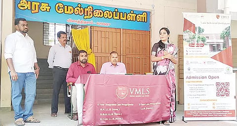 விளாத்திகுளத்தில் உயர் கல்வியில் சட்ட கல்வி குறித்த வழிகாட்டுதல் நிகழ்ச்சி