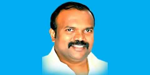 தூத்துக்குடியில் ரூ.50 கோடியில் வளர்ச்சி திட்ட பணிகள் - மாநகராட்சி கூட்டத்தில் மேயர்  அறிவிப்பு