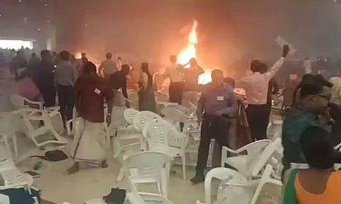 கிறிஸ்தவ கூட்டத்தில் குண்டு வெடிப்பு தீக்காயம் அடைந்த மேலும் ஒரு பெண் பலி: எண்ணிக்கை 5 ஆக உயர்ந்தது