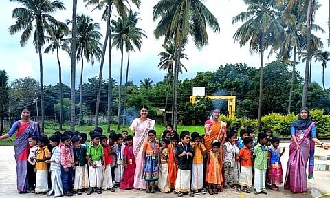 செங்கோட்டை ட்ரஷர் ஐலண்ட் பள்ளியில் தீபாவளி பண்டிகை