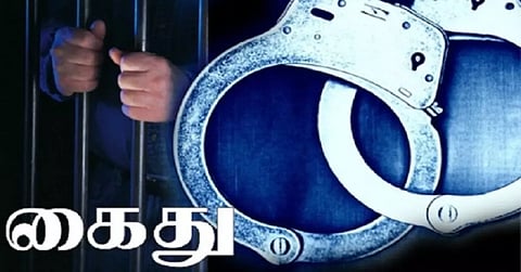கோழி காணாமல் போன விவகாரம்  இரு தரப்பினர் மோதல் 3 பேர் காயம்- வாலிபர் கைது