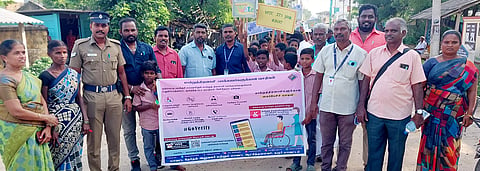 தோகைமலையில் - வாக்காளர் பட்டியலில் திருத்தம் குறித்த விழிப்புணர்வு பேரணி