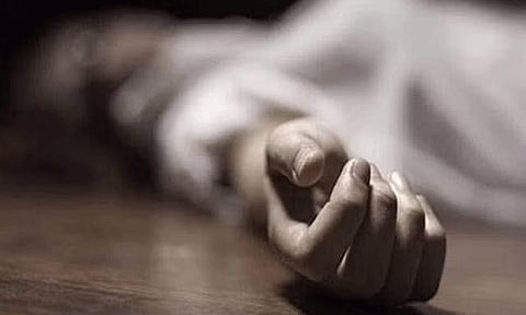 மயங்கி விழுந்து மூதாட்டி சாவு