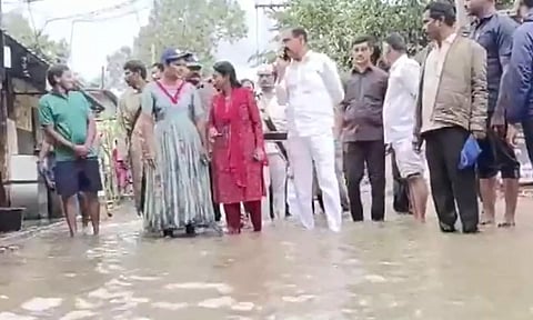 சென்னைக்குப் பிறகு ஆந்திராவில் மிச்சாங் புயல் கோரத்தாண்டவம்: 8 மாவட்டங்களில் கடுமையான பாதிப்பு