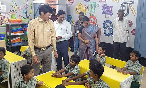 எண்ணெய் பாதித்த வீடுகளுக்கு கூடுதலாக நிவாரண நிதி வழங்கப்படும்: மாநகராட்சி கமிஷனர் தகவல்