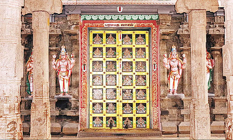 வைகுண்ட ஏகாதசியை முன்னிட்டு ஸ்ரீரங்கம் ரெங்கநாதர் கோவிலில் 236 கேமராக்கள்