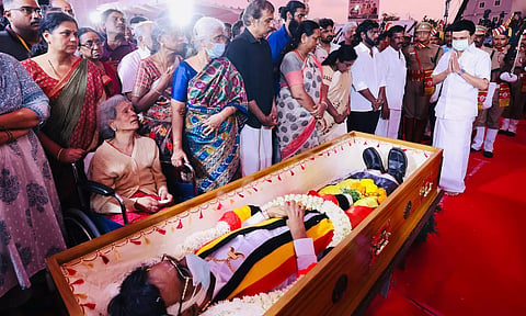 இறுதி அஞ்சலி செலுத்திய பிறகு.. விஜயகாந்த் குறித்து முதலமைச்சர் மு.க.ஸ்டாலின் உருக்கமான பதிவு