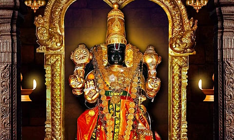 பெருமாளுக்கு சூட்டப்படும் தங்கக் கொண்டை