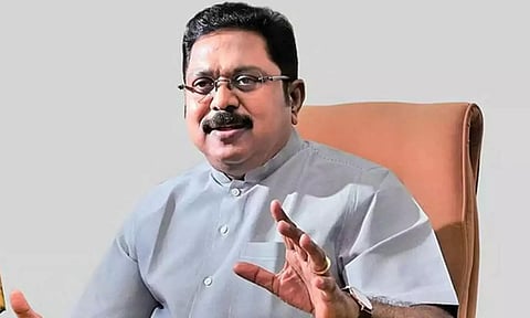 தமிழக கவர்னரை மத்திய அரசு திரும்ப பெற வேண்டும்- தினகரன்