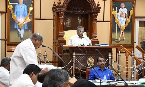 புதுச்சேரி சட்டசபையில் ரூ.4,634 கோடிக்கு இடைக்கால பட்ஜெட் தாக்கல்- தி.மு.க., காங்கிரஸ் வெளிநடப்பு