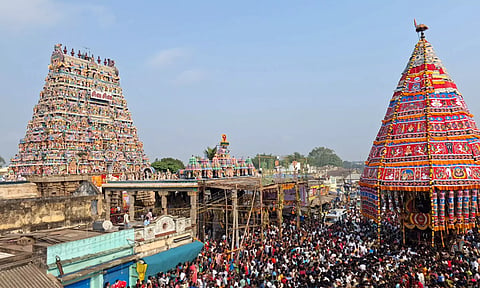 விருத்தாசலம் விருத்தகிரீஸ்வரா் கோவிலில் மாசி மக தேரோட்டம்