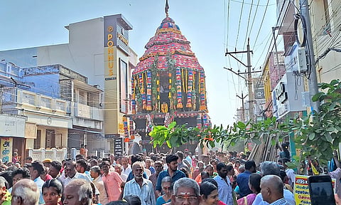 தென்காசி, காசி விஸ்வநாதர் கோவிலில் மாசி மக தேரோட்டம்