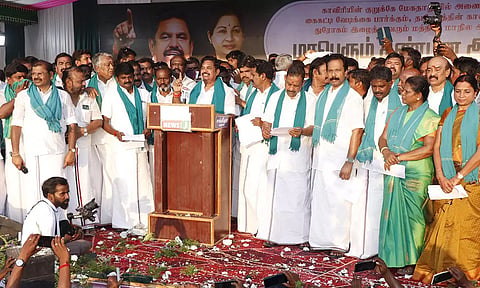 தி.மு.க ஆட்சியில் விவசாயிகளுக்கு வேதனை தான் மிஞ்சியது