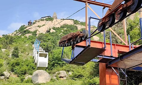 சோளிங்கர் மலைக்கோவிலில் ரோப்கார் வசதி- நாளை முதல் தொடங்குகிறது