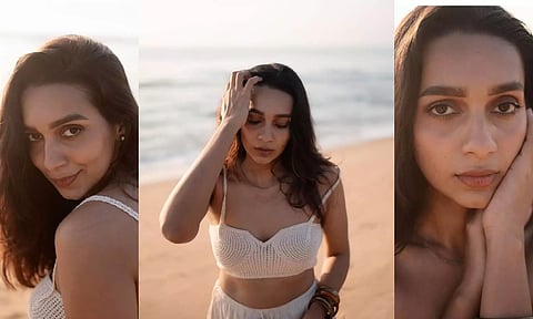 சஞ்சனாவின் ஹாட் வைரல் போட்டோஷுட்