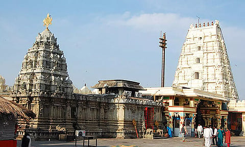 அமெரிக்காவில் ரூ.300 கோடியில் ராமர் கோவில்: பத்ராசலம் தேவஸ்தானம் கட்டுகிறது