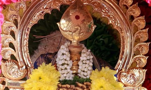 முருகனின் வேலுக்கு அப்படி என்ன சிறப்பு...?